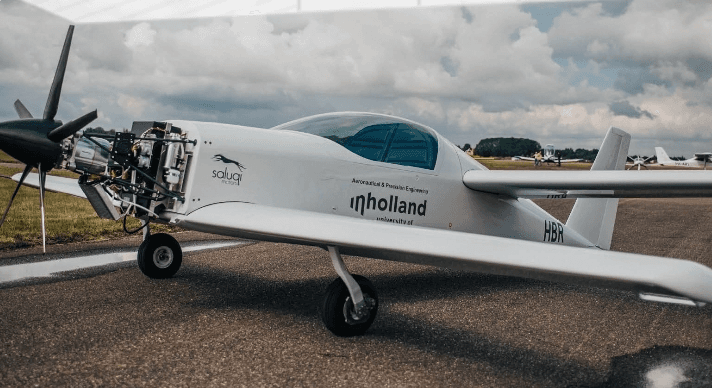 Eğitim Hollanda’da Uçak/Uzay mühendisliği